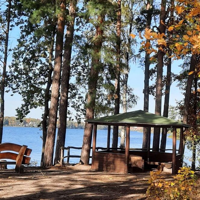 Brunos Ruh Rastplatz Müllroser See